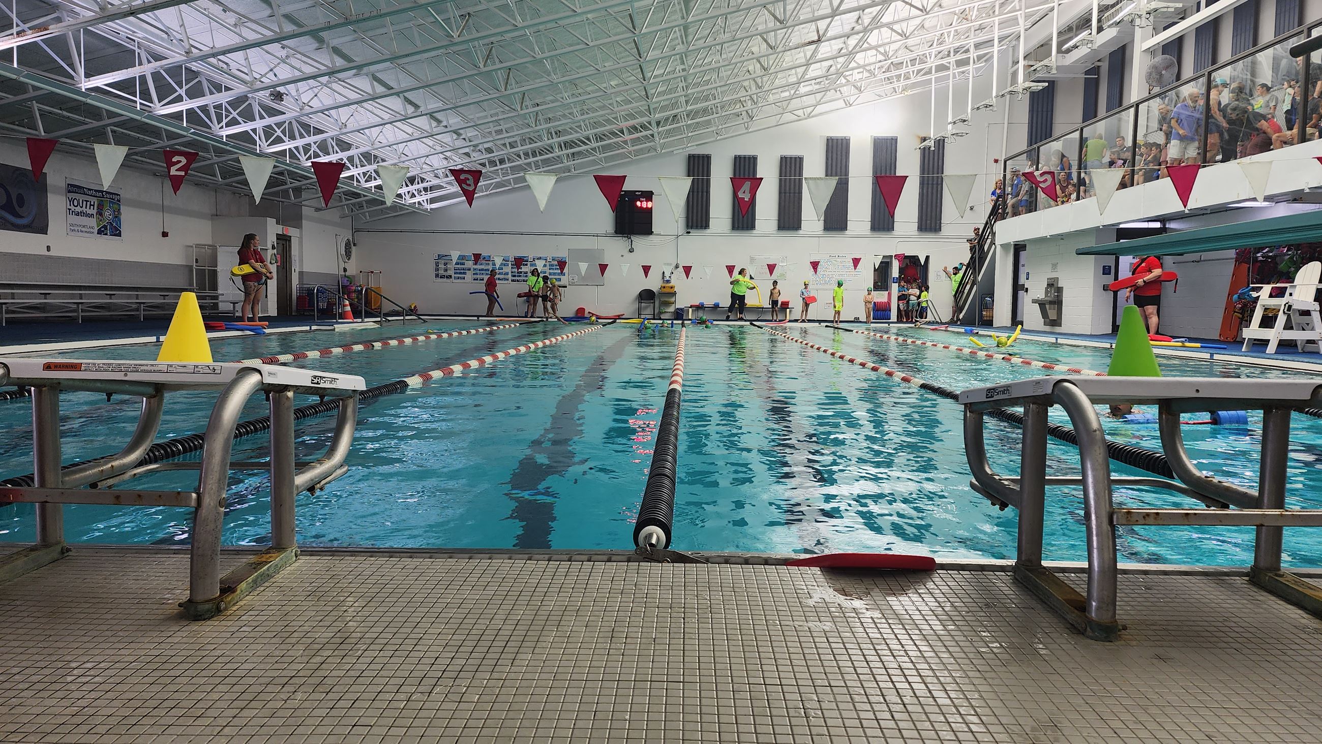 Pool with lap lanes in